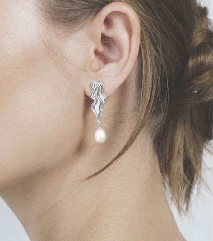 Gold and Diamond Nose Ring