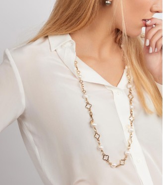 Classic Style Gold Necklace