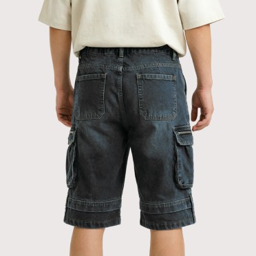 Loose-Fit Multi-Pocket Cargo Shorts