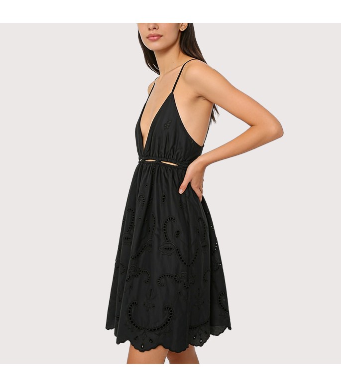 Retro hollowed-out embroidered dress