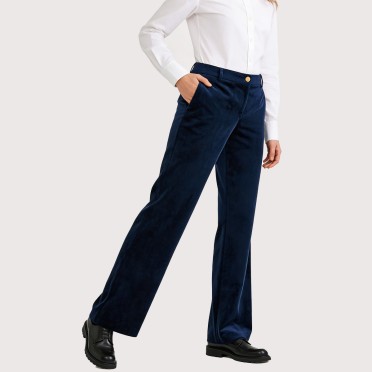 Stylish high-waisted retro flared pants
