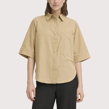 Brown single-breasted pocket shirt