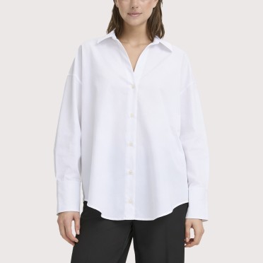French-style lightweight collared shirt